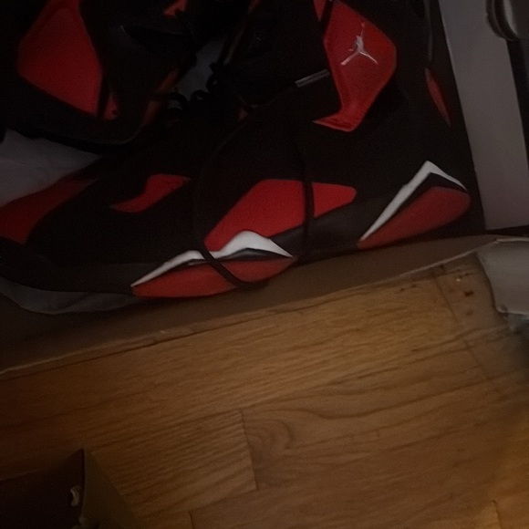Jordan Black and Red Sneakers - Picture 1 of 1